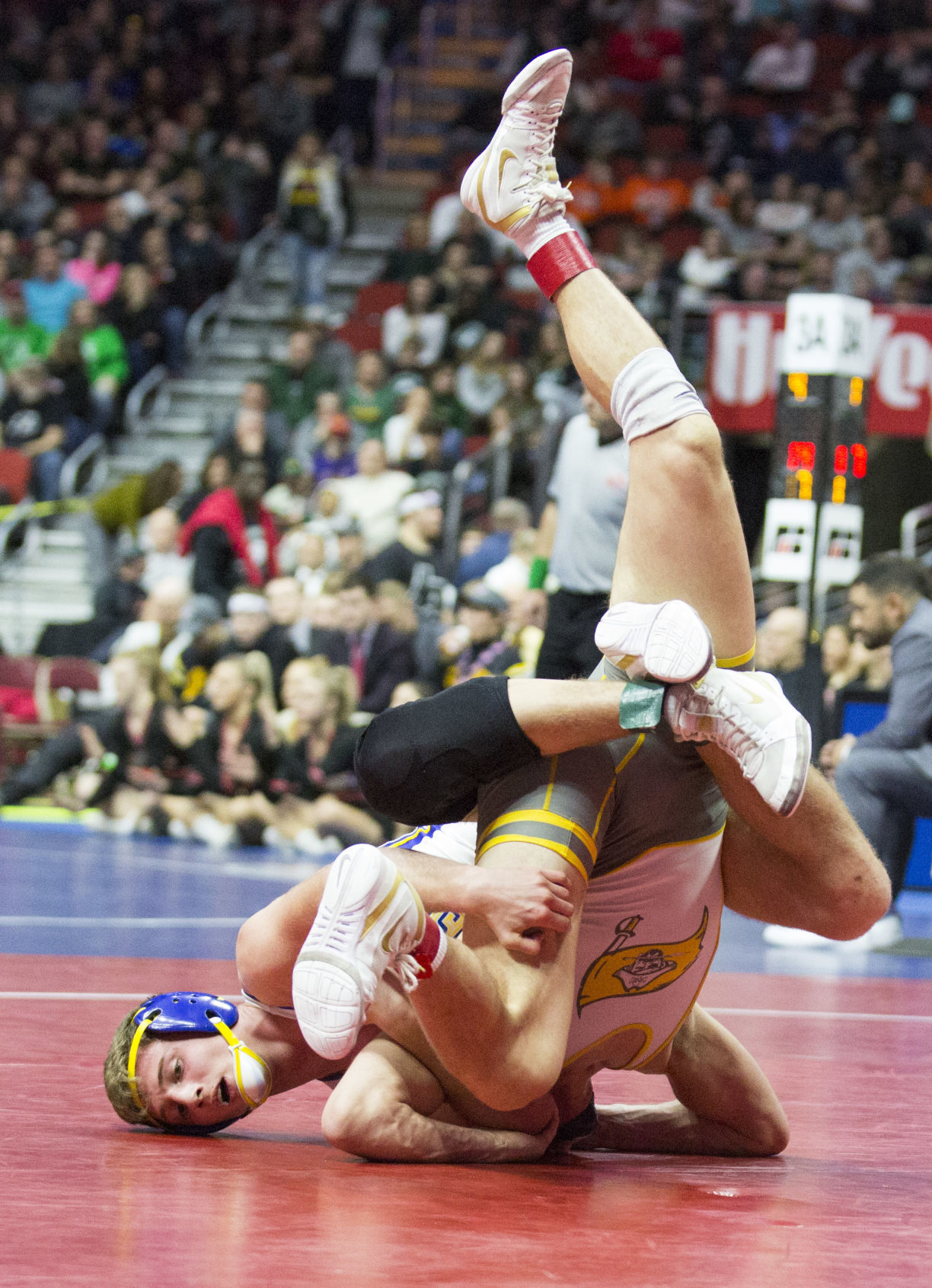 022220kw-state-wrestling-championships-03